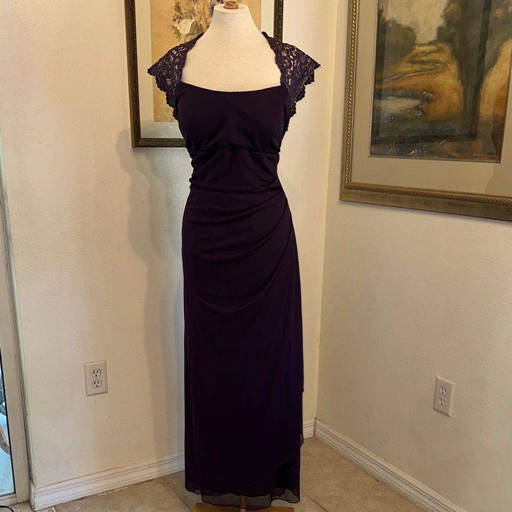 X BY XSCAPE Elegant Purple/Lace Evening Gown Size 14W